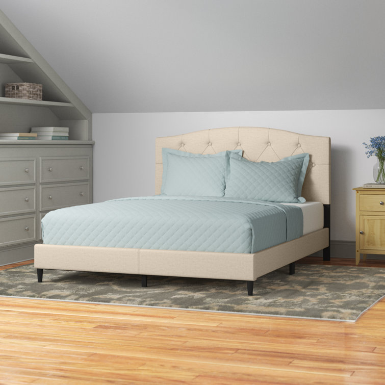 Andover Mills™ Arndt Tufted Upholstered Low Profile Platform Bed